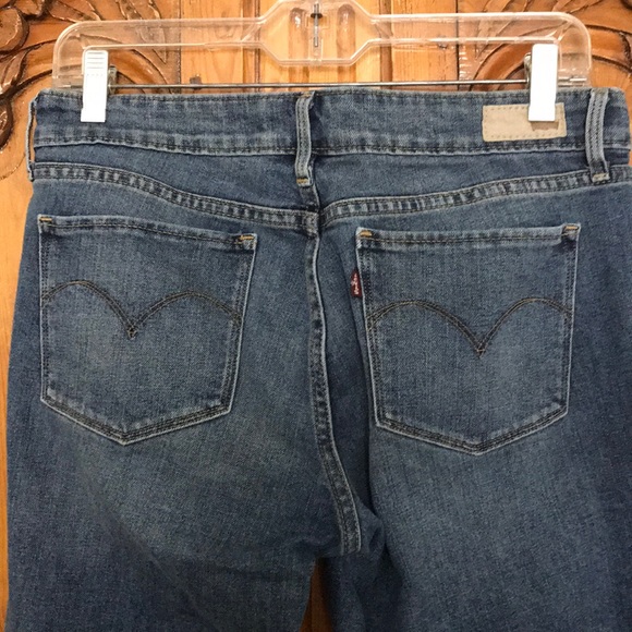 Levi Demi Curve Medium Ruse Straight Leg Jean - Picture 3 of 7